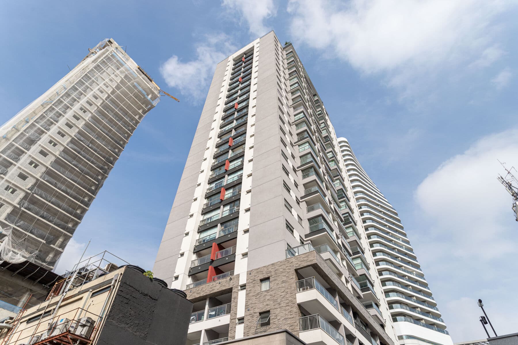 Charlie Rua dos Pinheiros