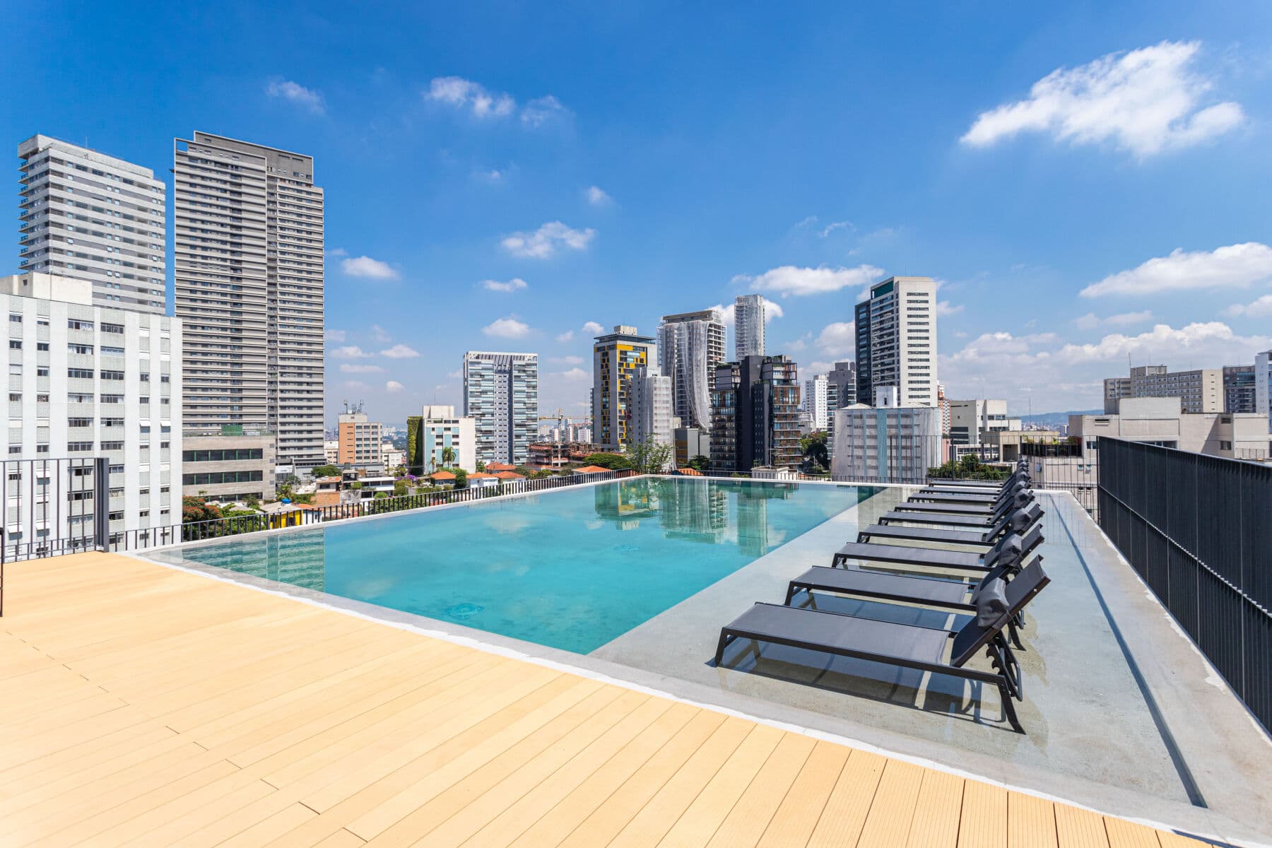 Charlie Onze22 Vila Madalena