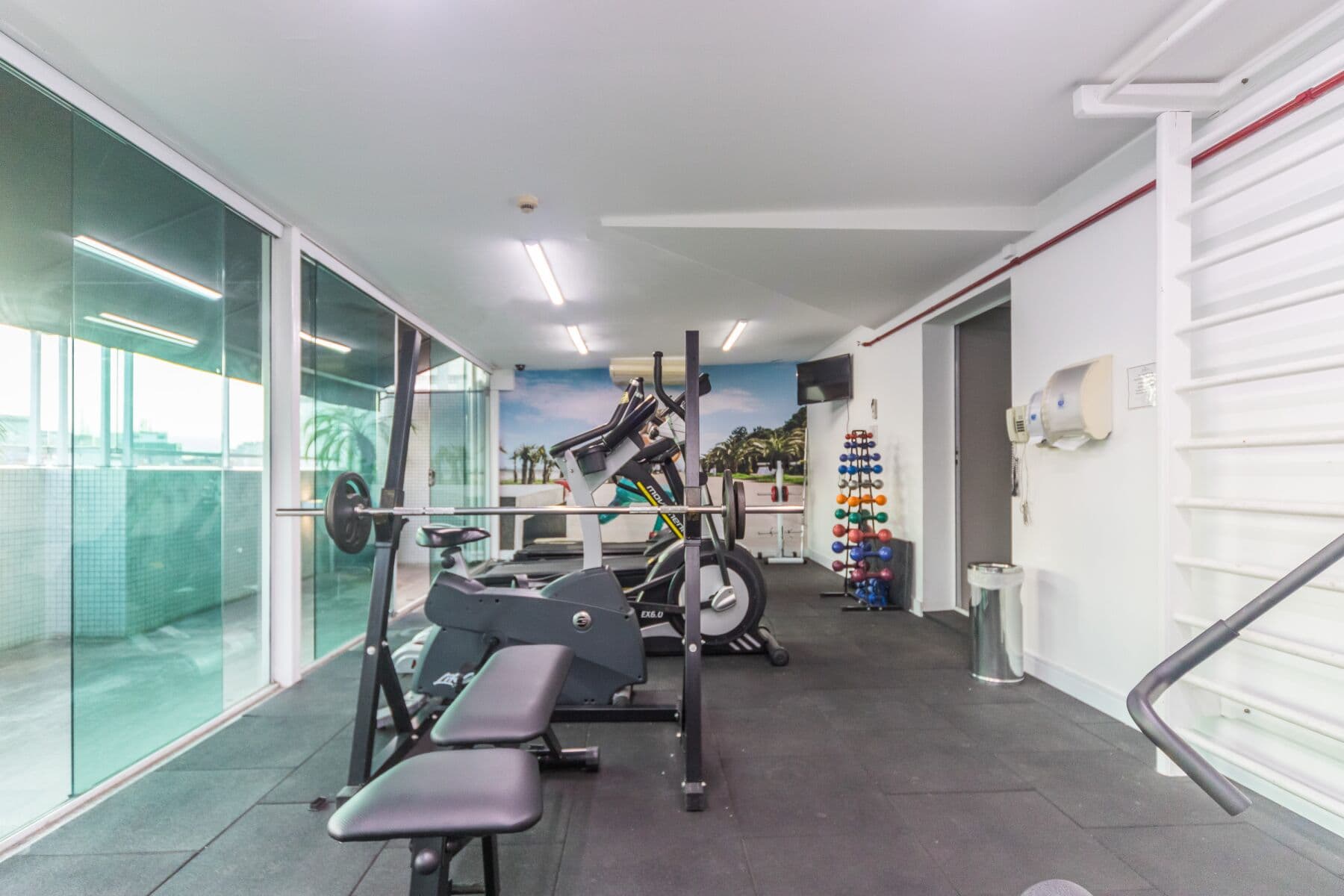 Paraíso Suítes by Charlie