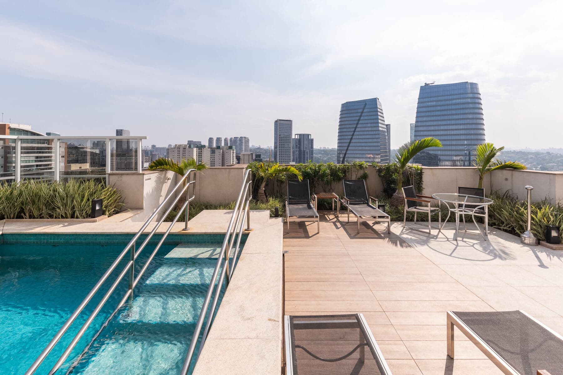 Charlie One Eleven Vila Olímpia