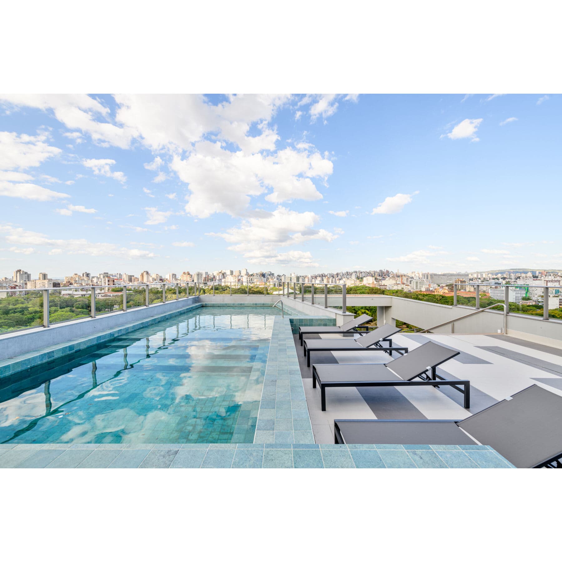 Charlie JP Redenção Cidade Baixa