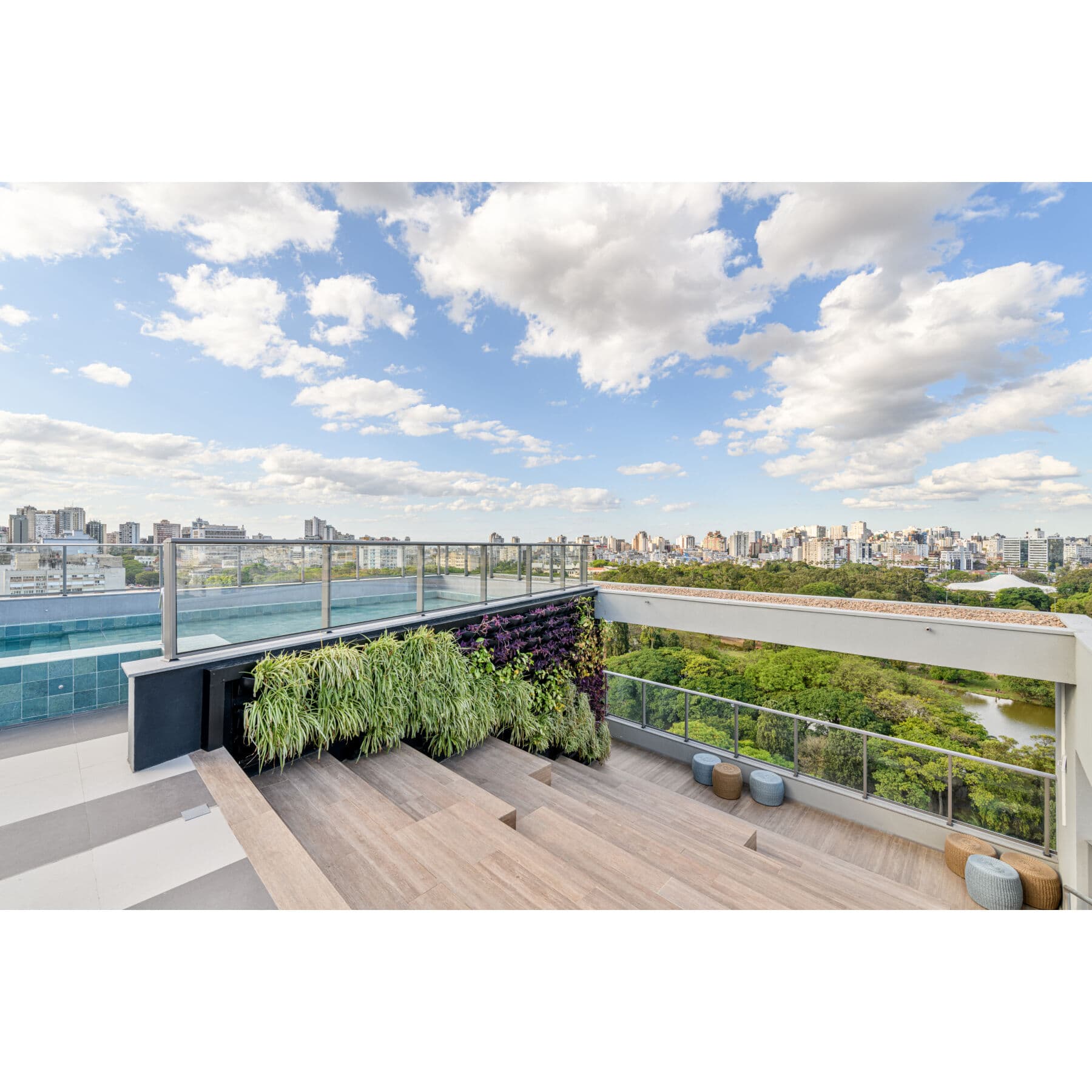 Charlie JP Redenção Cidade Baixa