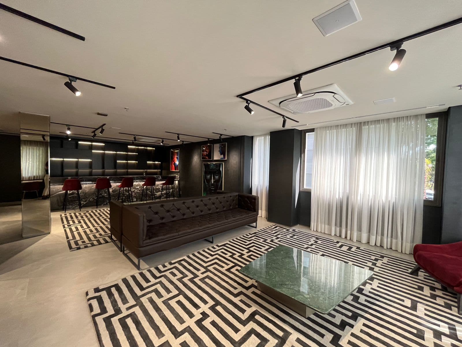 Iconyc House of Charlie