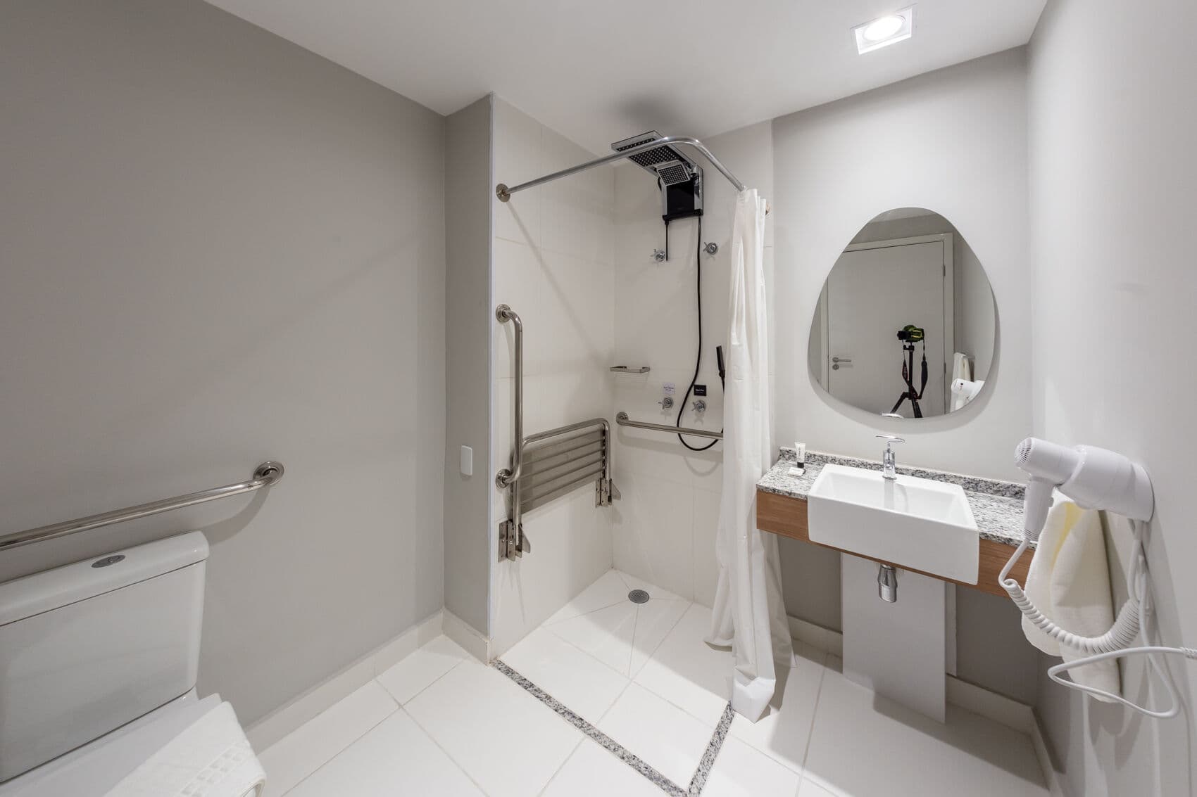 Charlie Contemporâneo Jardins Essential