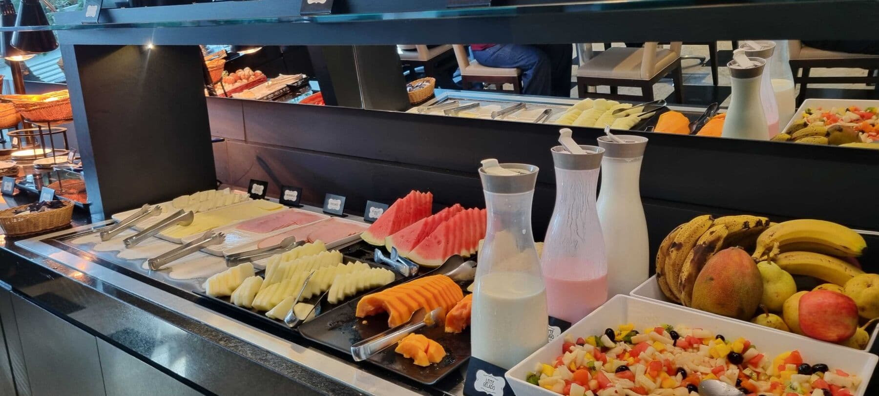 Paraíso Suítes by Charlie