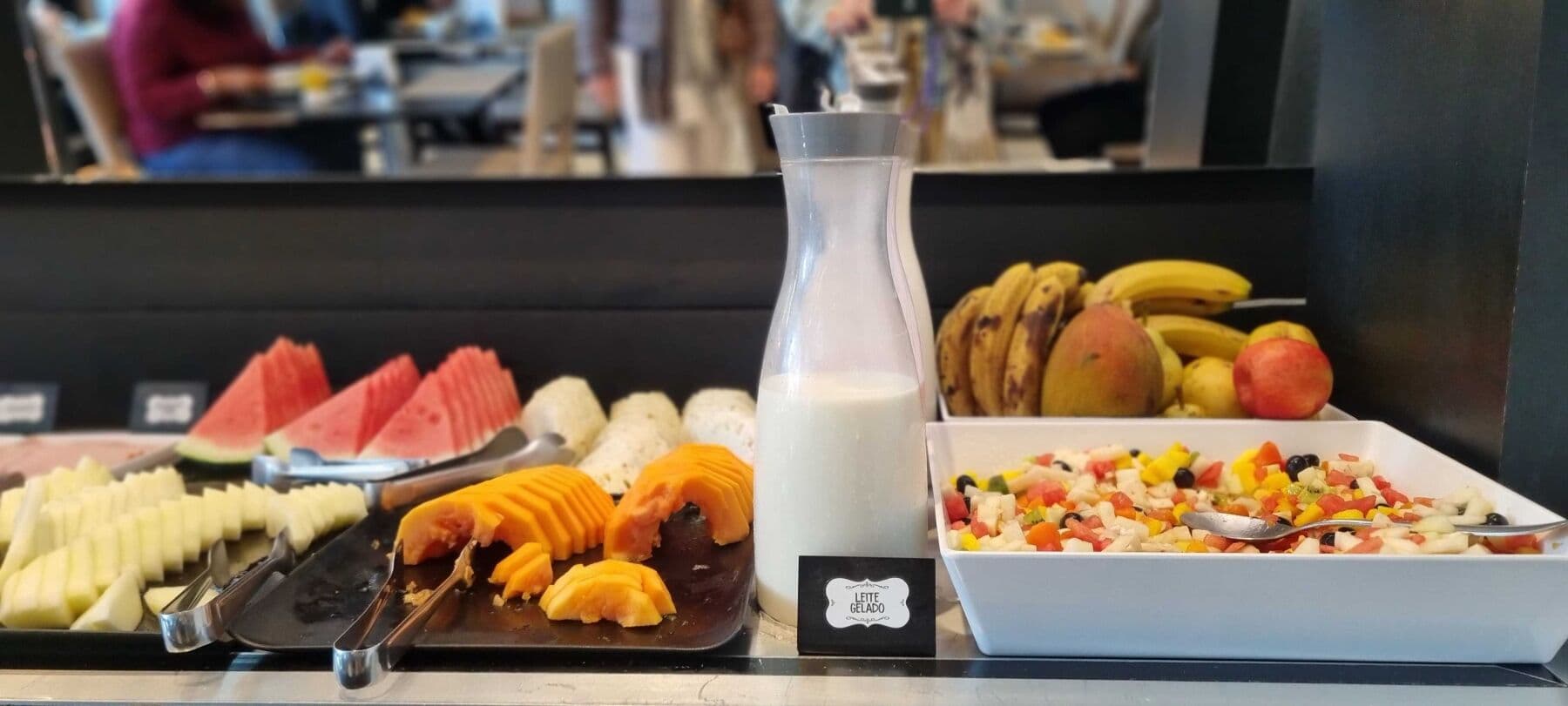 Paraíso Suítes by Charlie