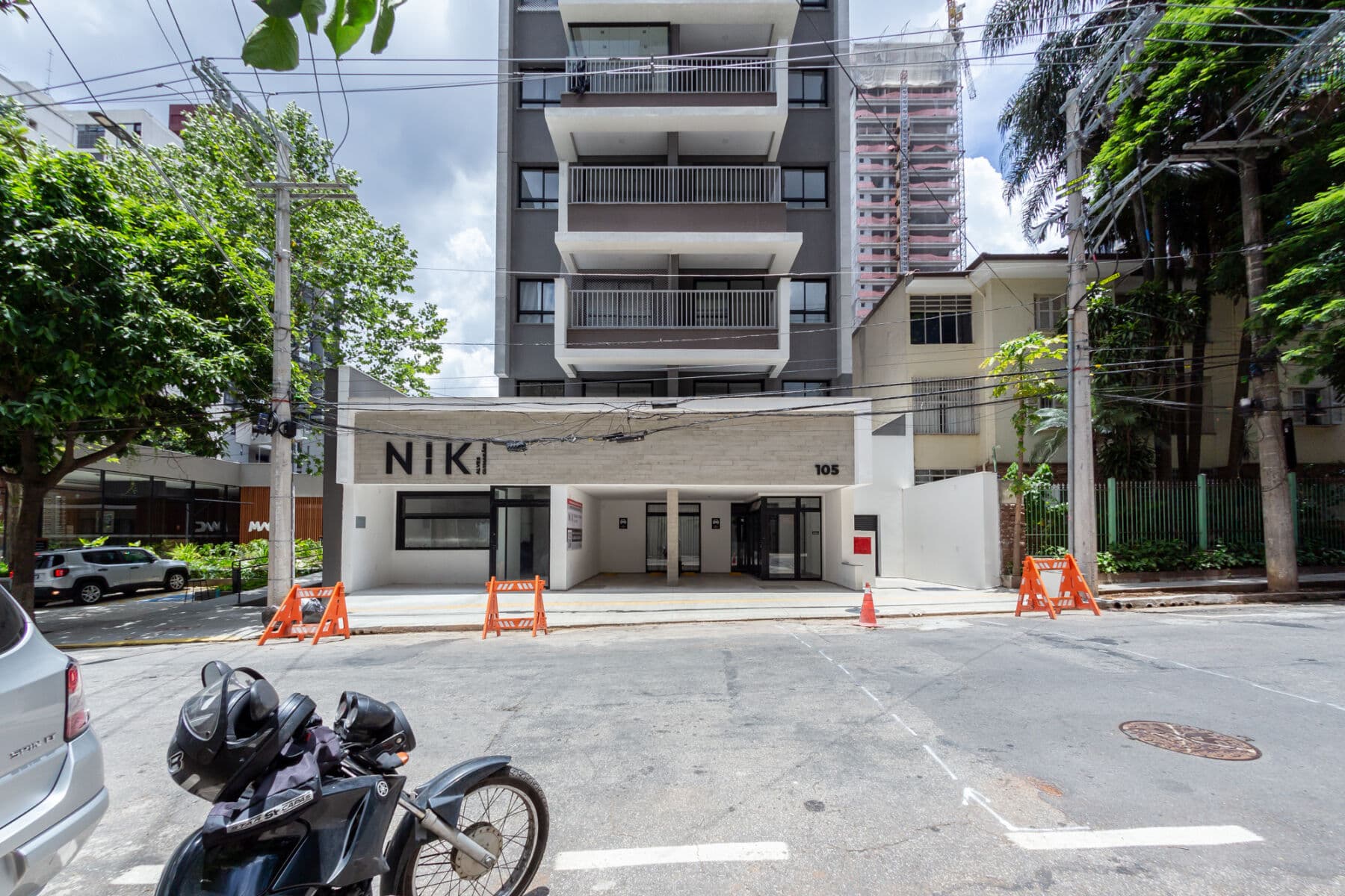 Charlie Nik Pinheiros