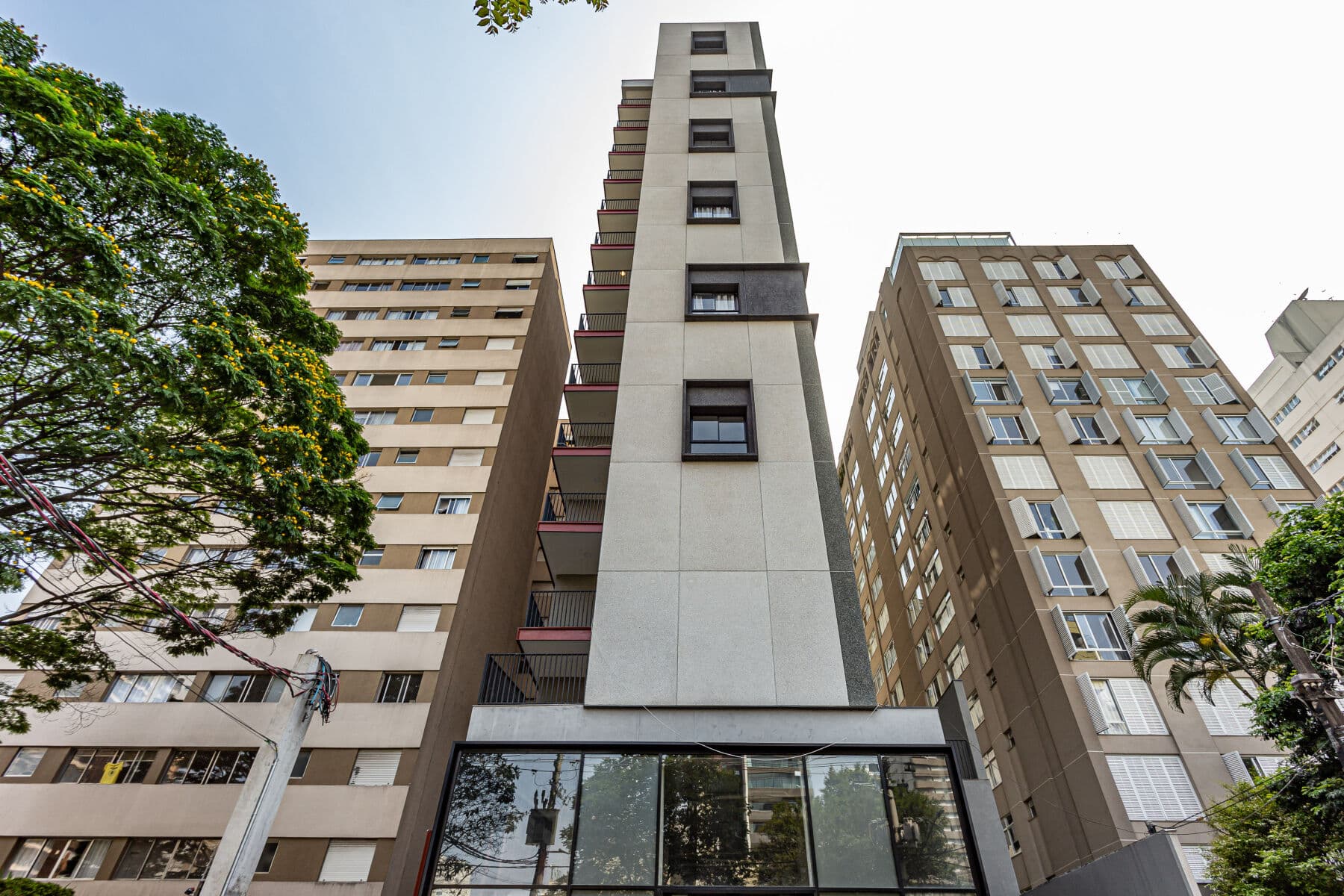 Charlie Sabiá Moema Essential