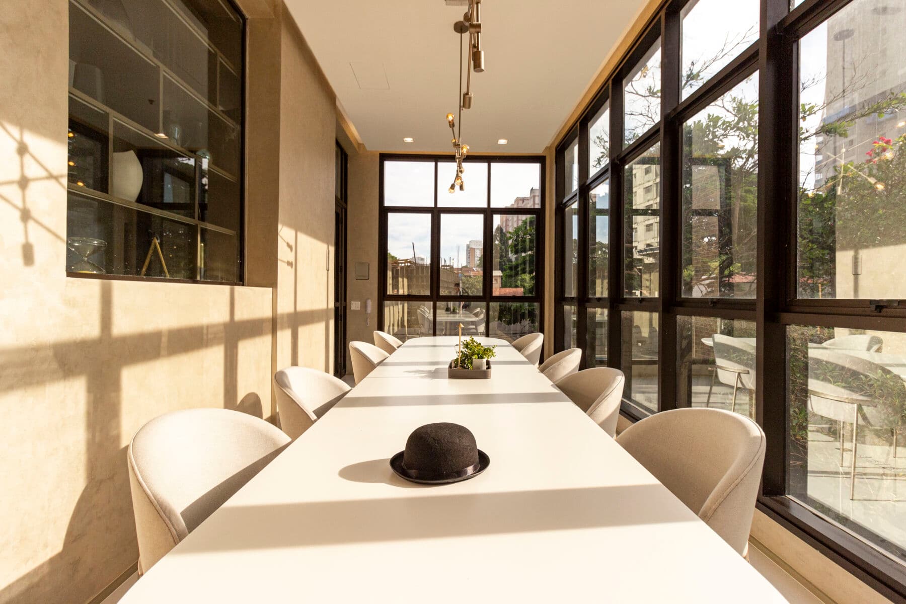 Charlie Lumiere Klabin