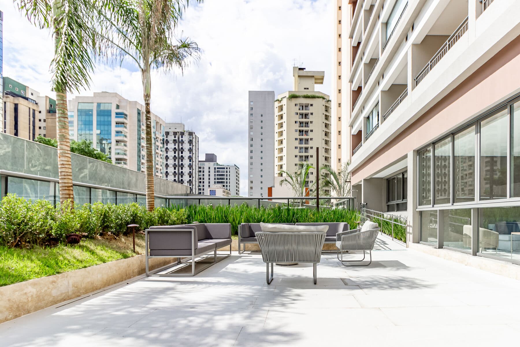 Charlie Grand Vitrali Moema