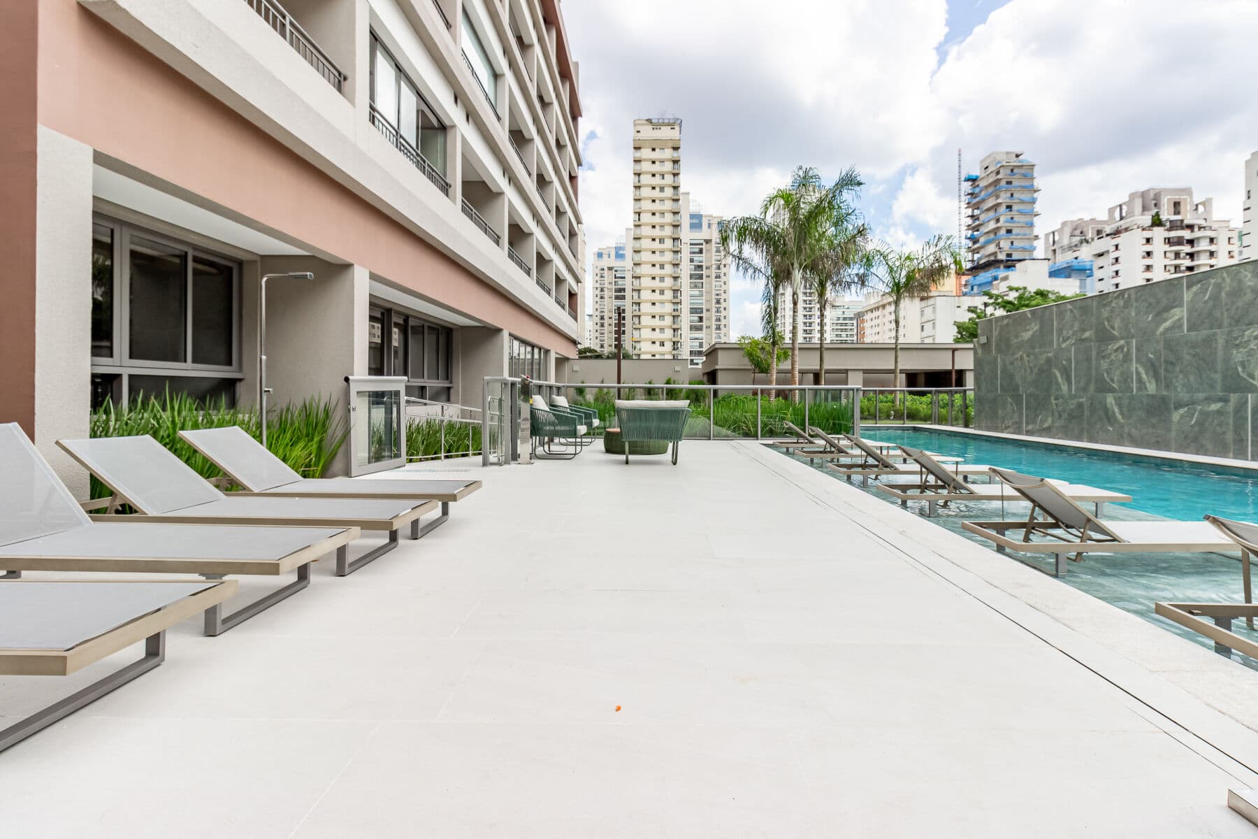 Charlie Grand Vitrali Moema