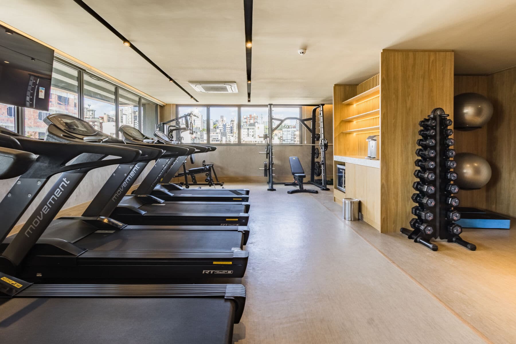 Charlie Skyline Moinhos