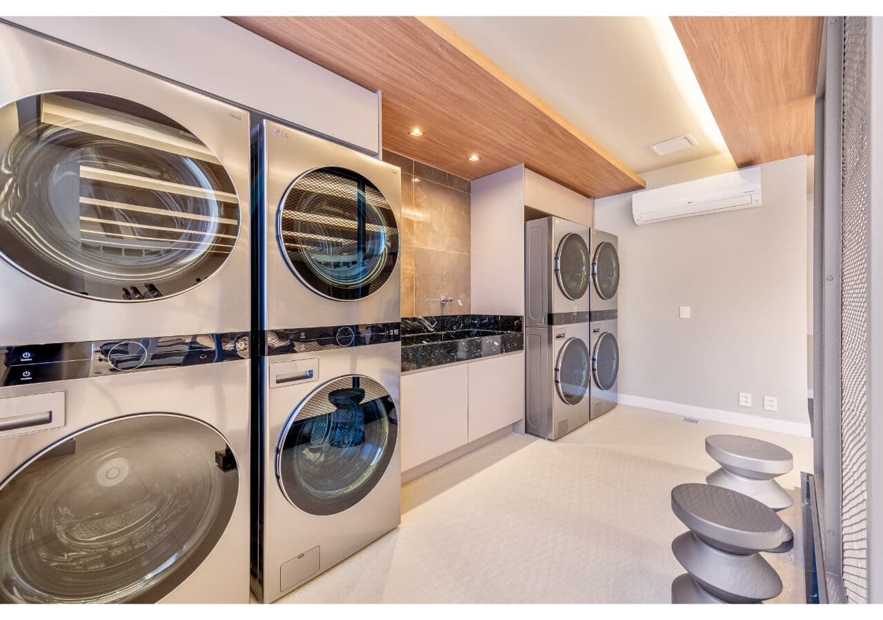 Charlie The Arch Moinhos