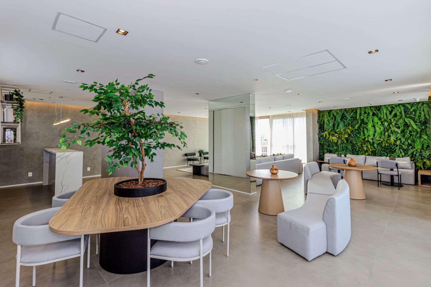 Charlie Nik Paradiso