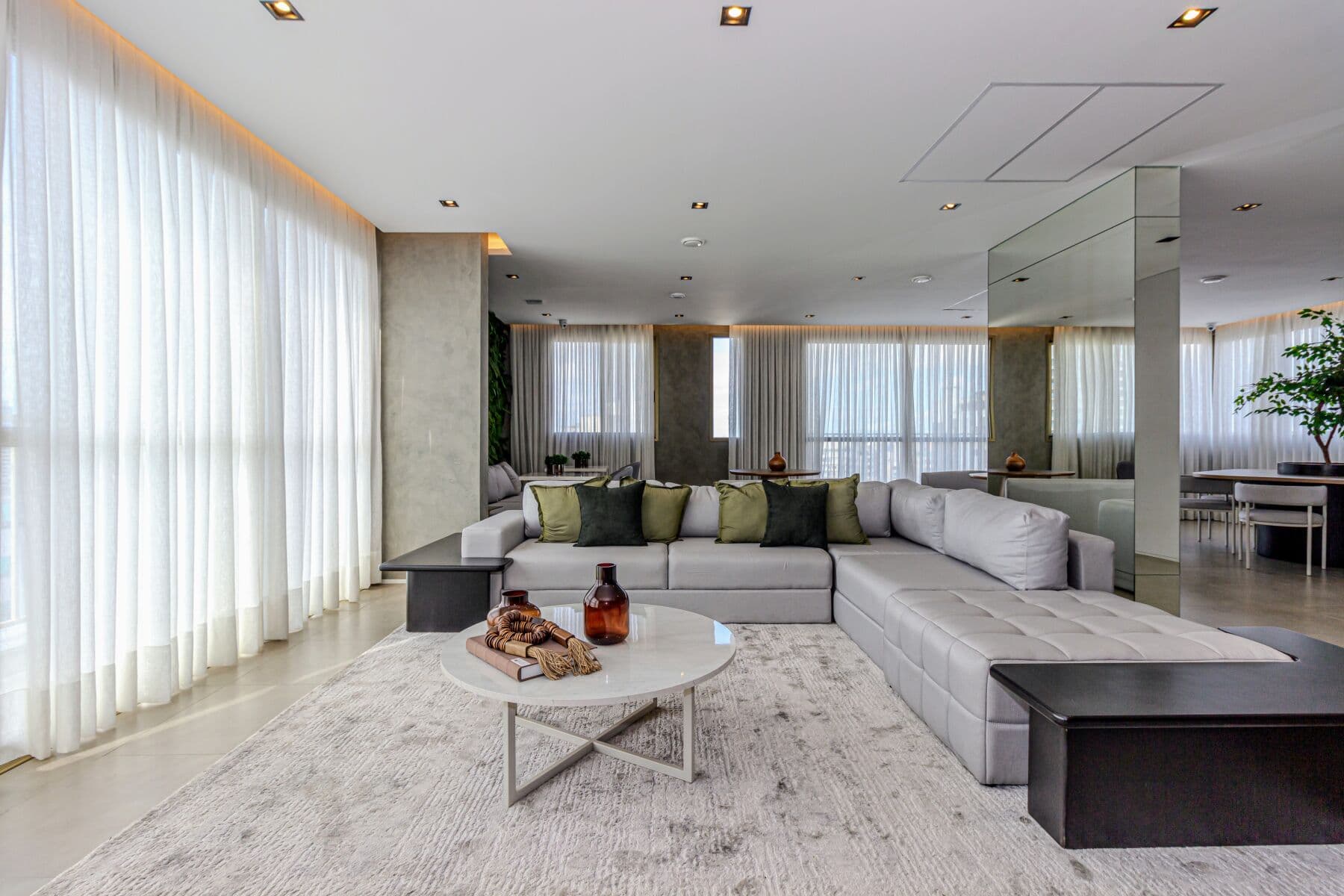 Charlie Nik Paradiso