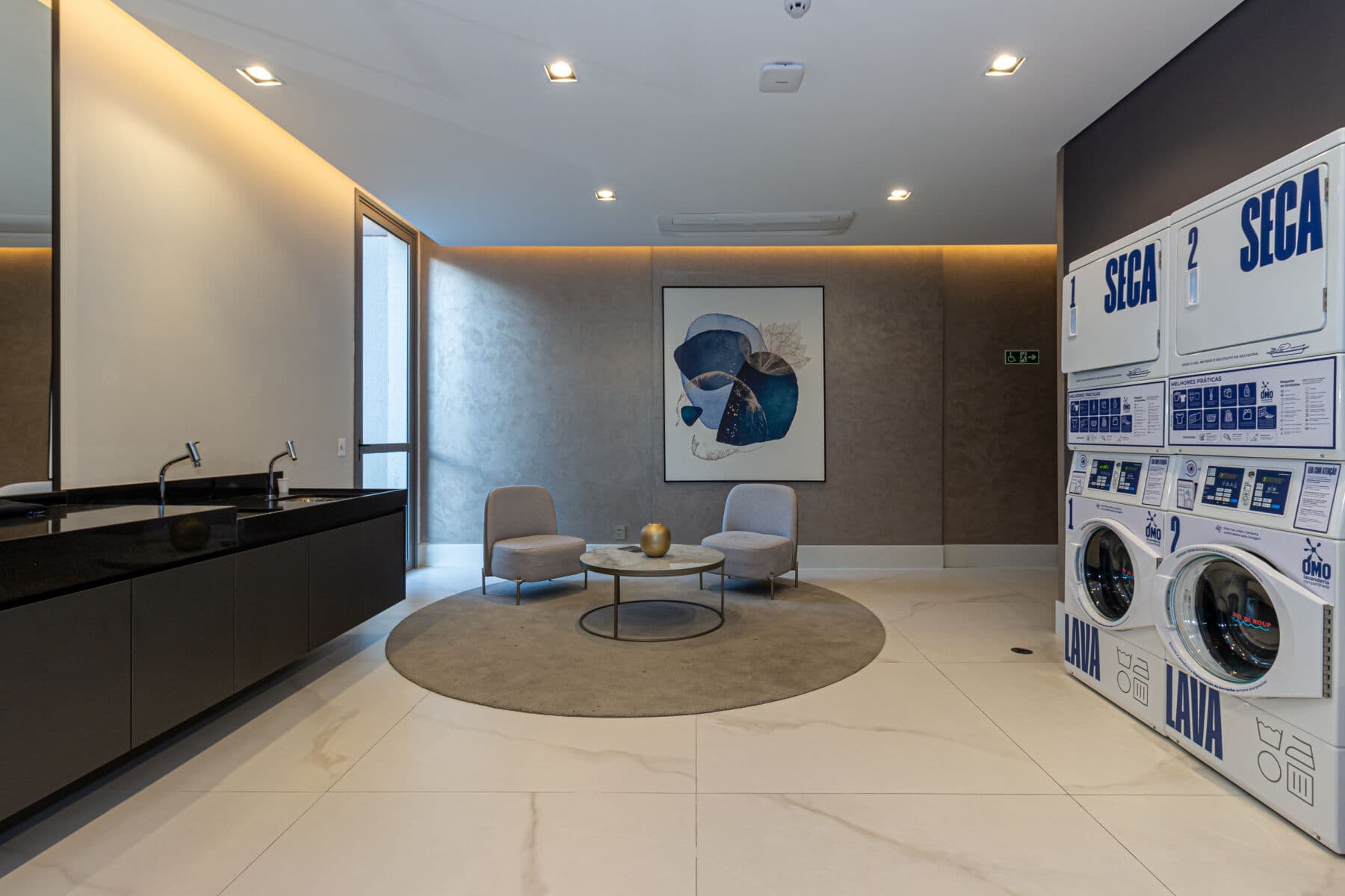 Charlie Grand Vitrali Moema