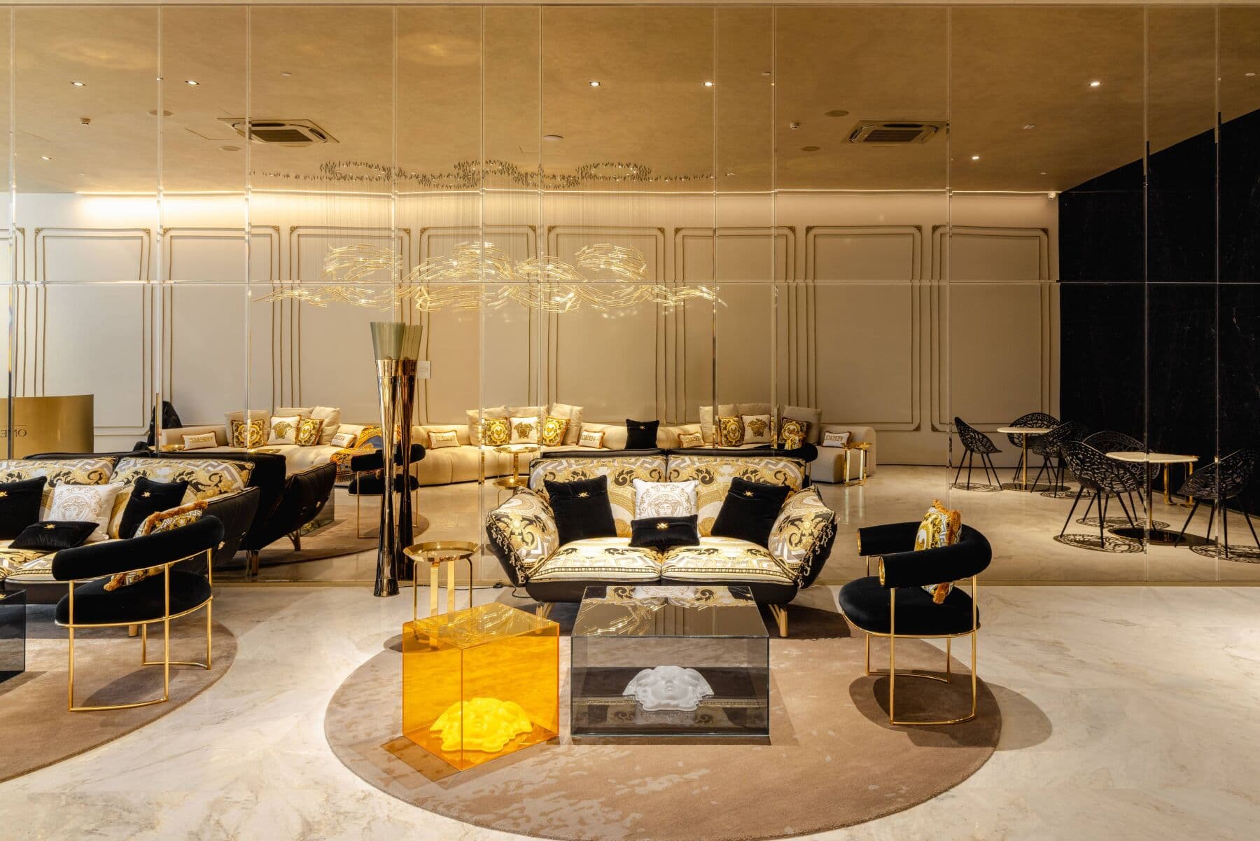 One of a Kind Charlie Hotel Ibirapuera