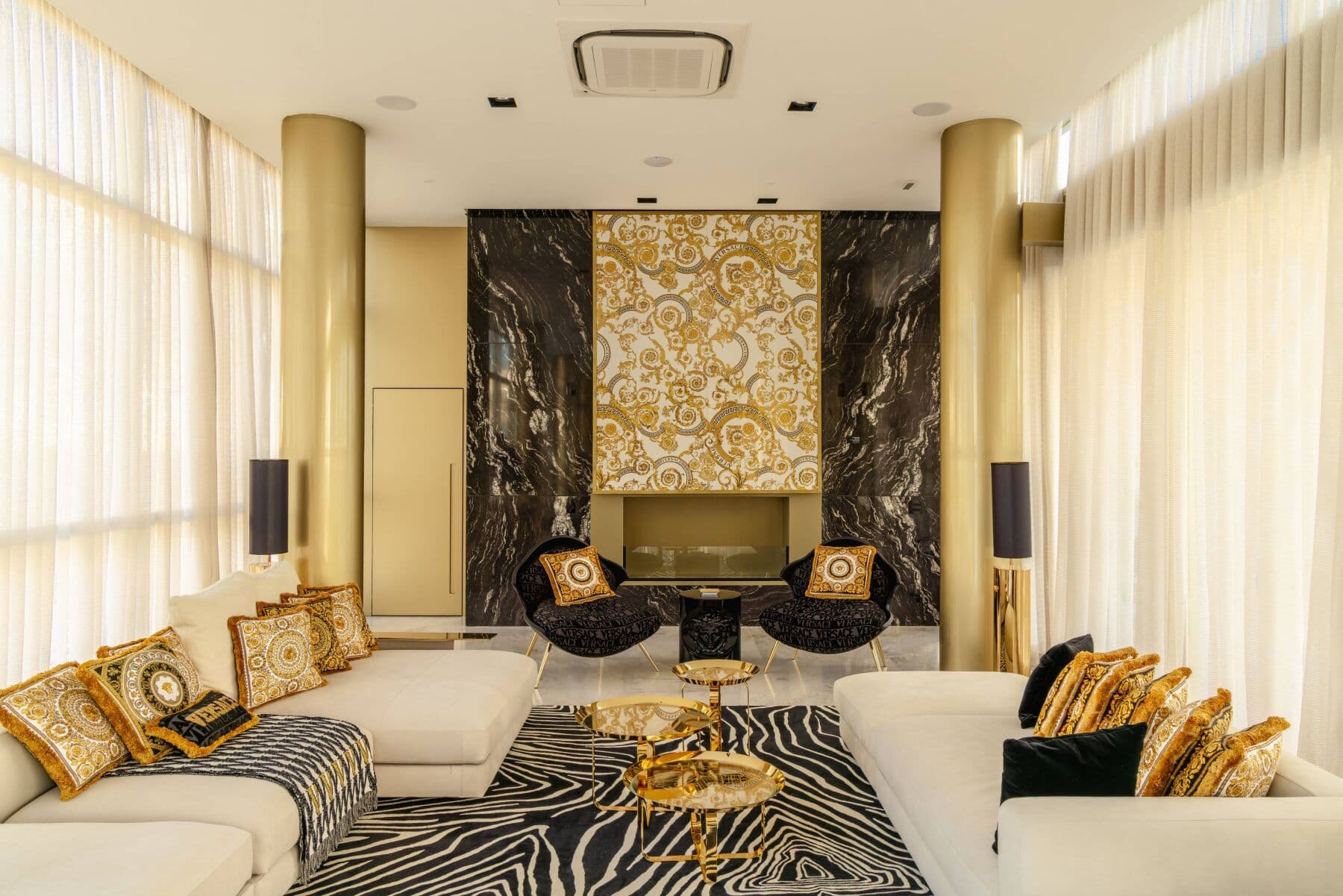 One of a Kind Charlie Hotel Ibirapuera