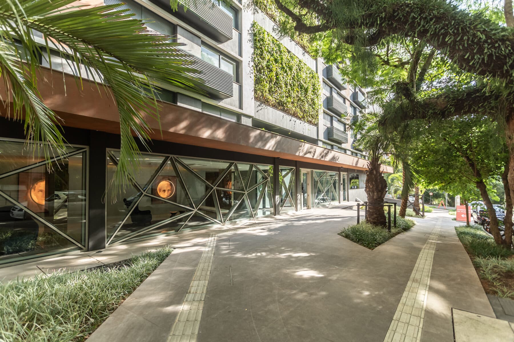 Charlie Porto Alegre Moinhos