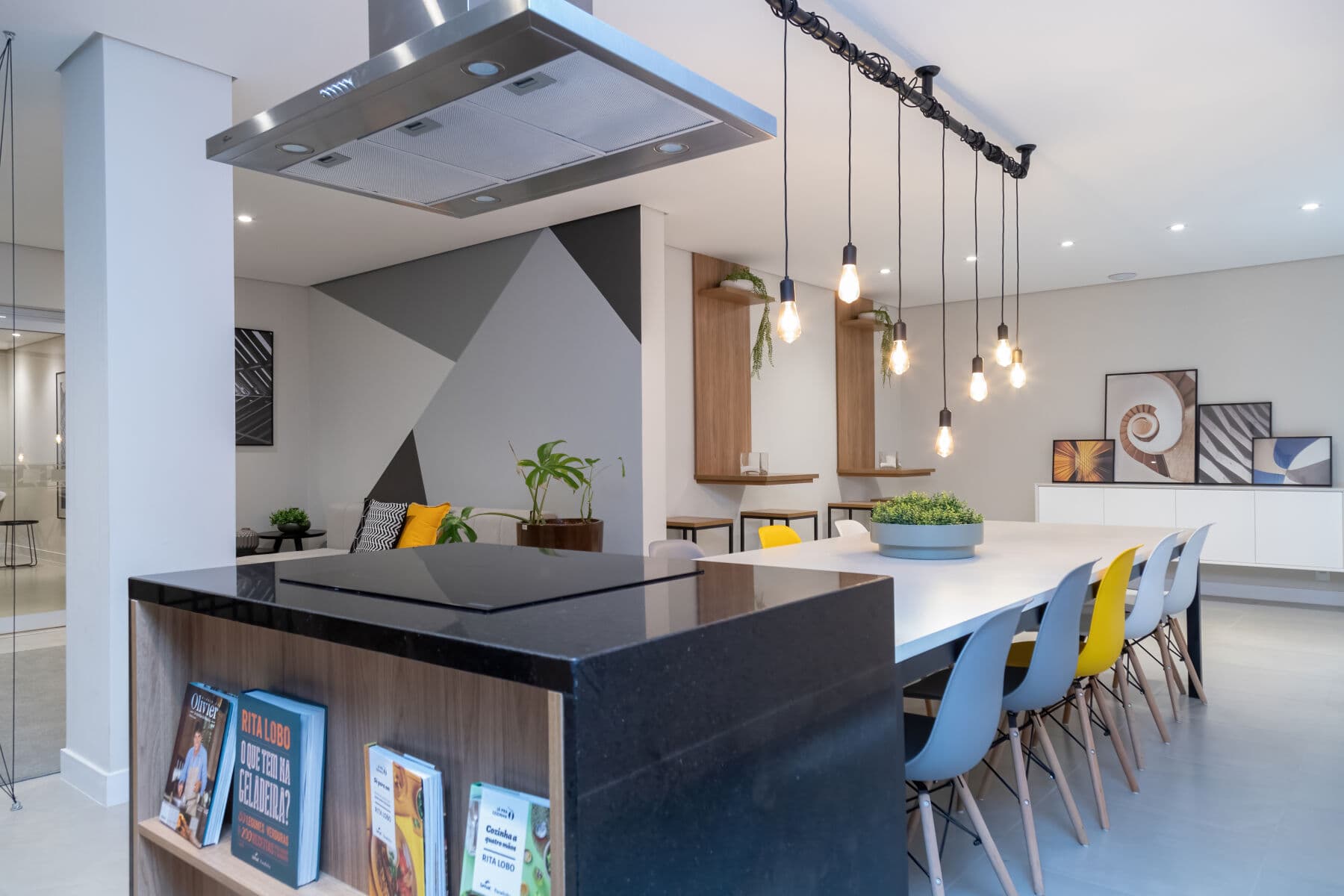 Smart Charlie Consolação