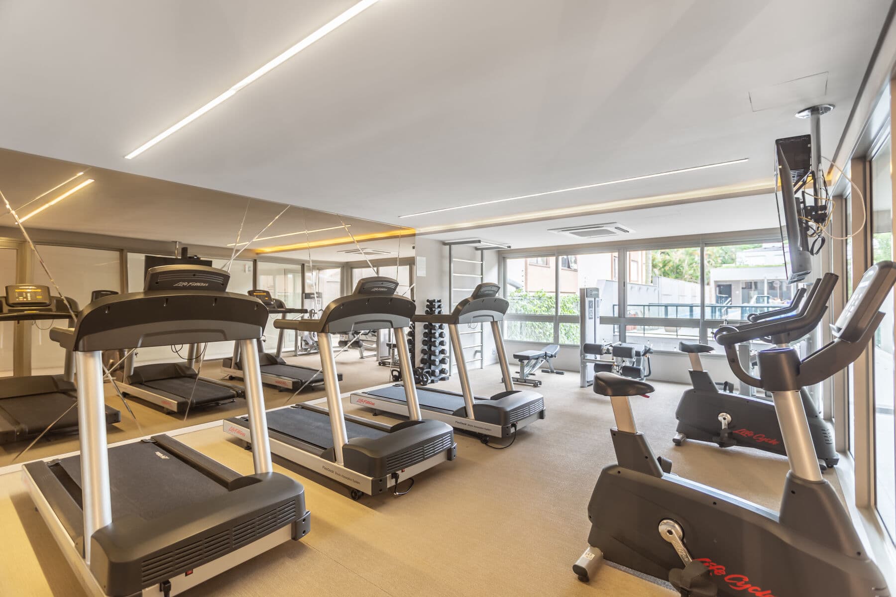 Charlie Porto Alegre Moinhos