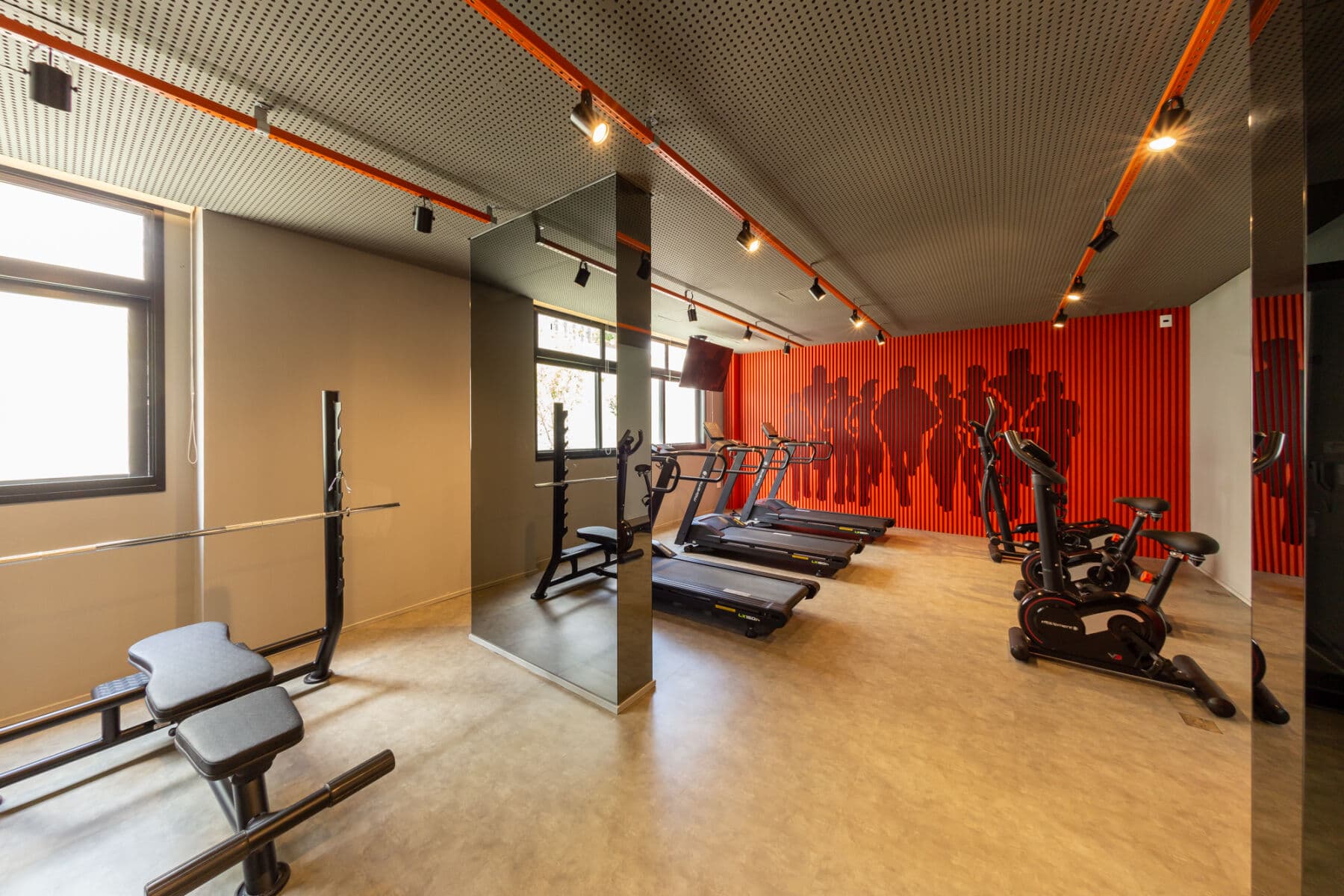 Charlie Nik Pinheiros