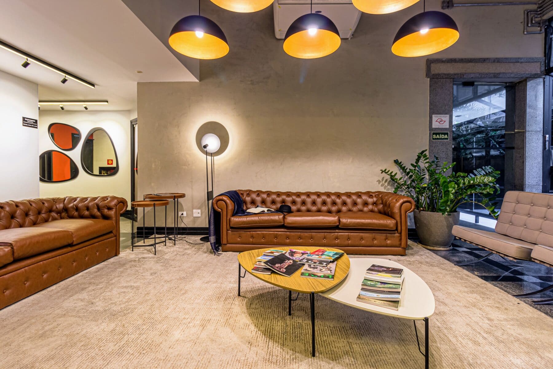 Charlie Poeta Drummond Jardins