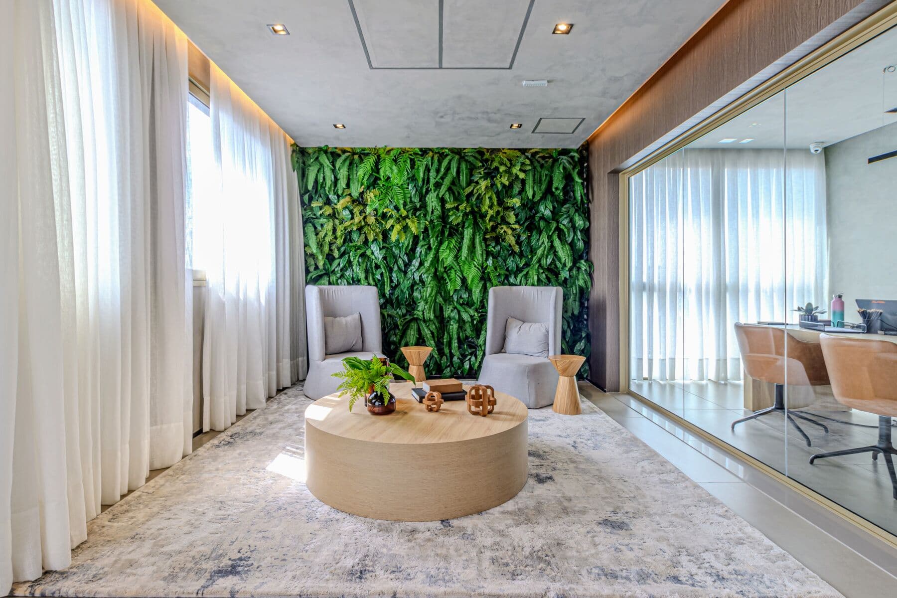 Charlie Nik Paradiso