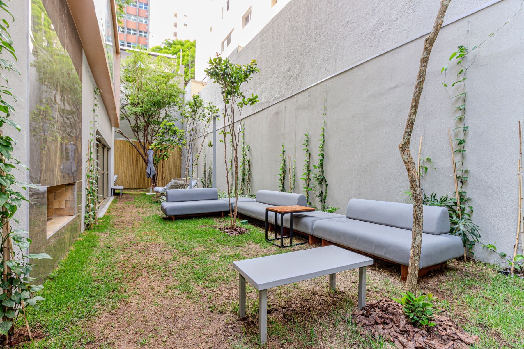 Charlie Nik Paradiso