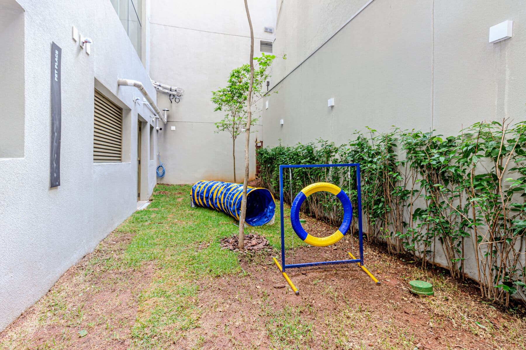 Charlie Nik Paradiso