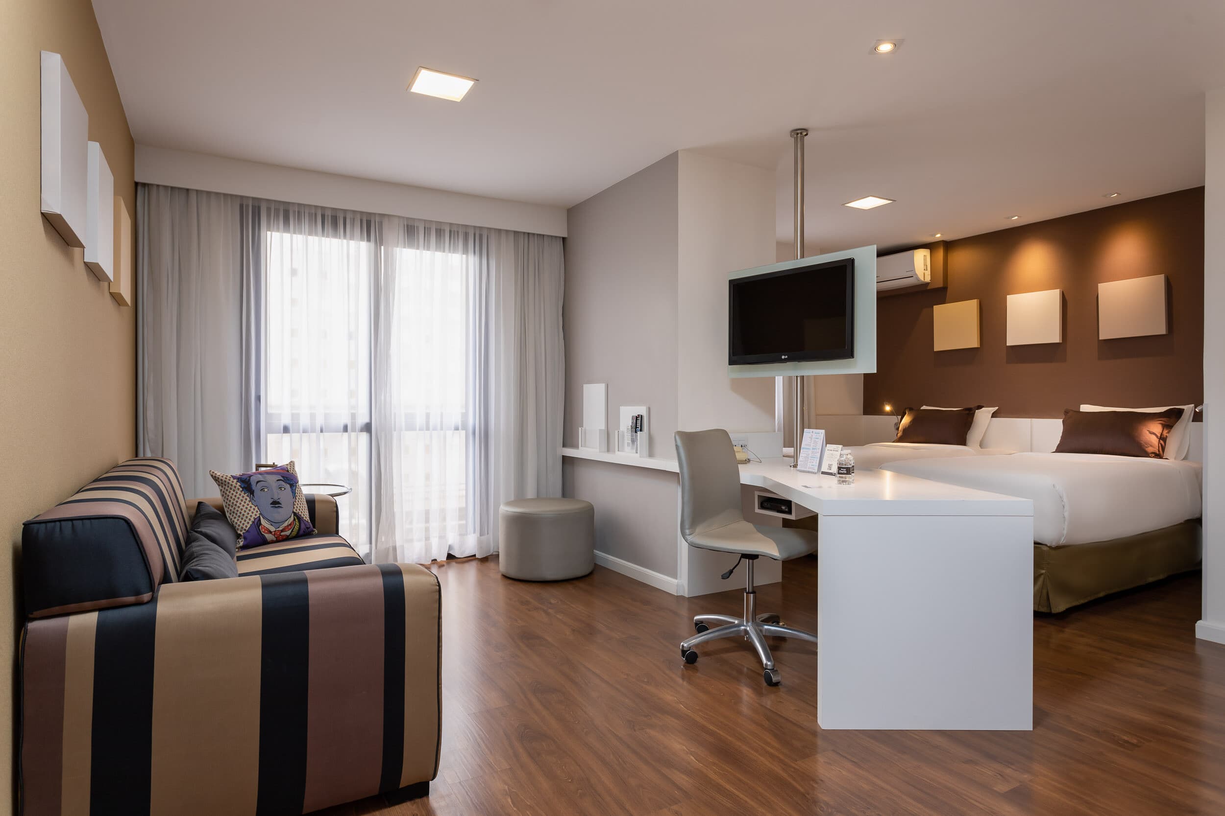 Suíte Standard Solteiro - Paulista Suítes by Charlie