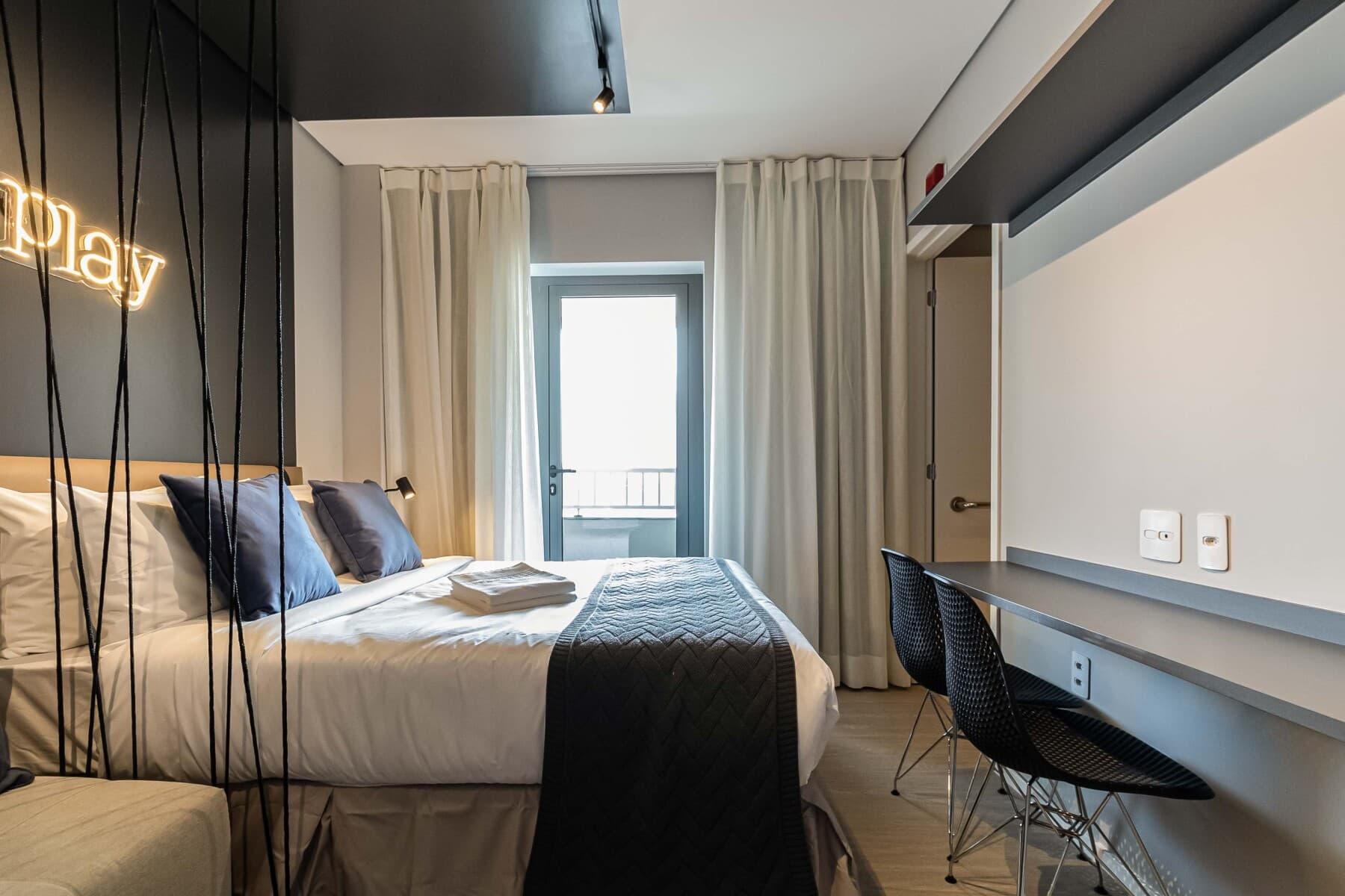 Charlie Houx Faria Lima