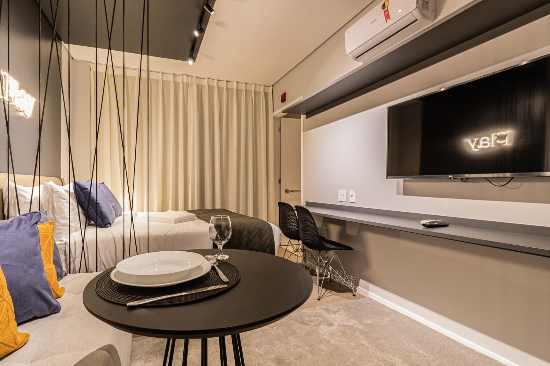 Charlie Houx Faria Lima