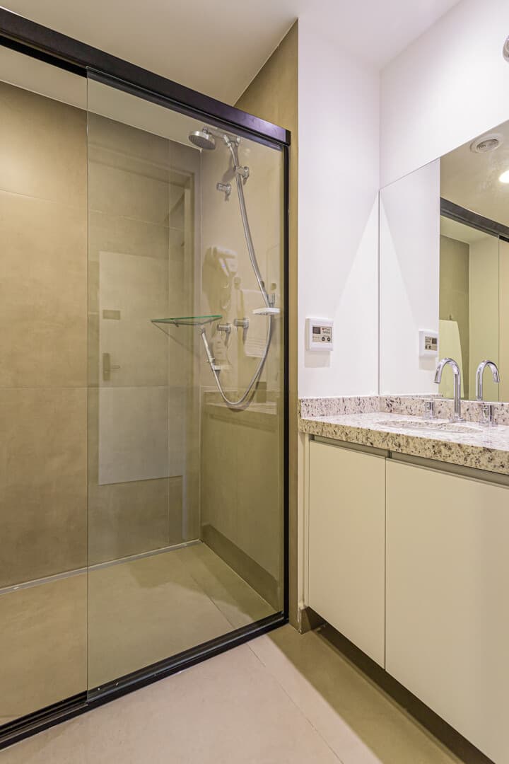 Charlie Sabiá Moema Essential