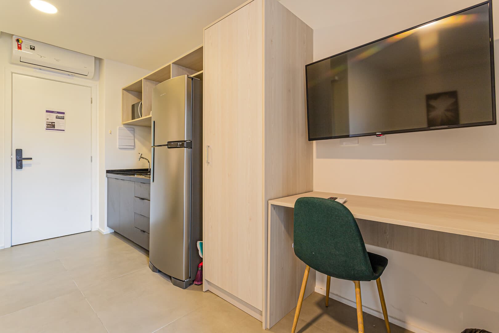 Charlie Sabiá Moema Essential