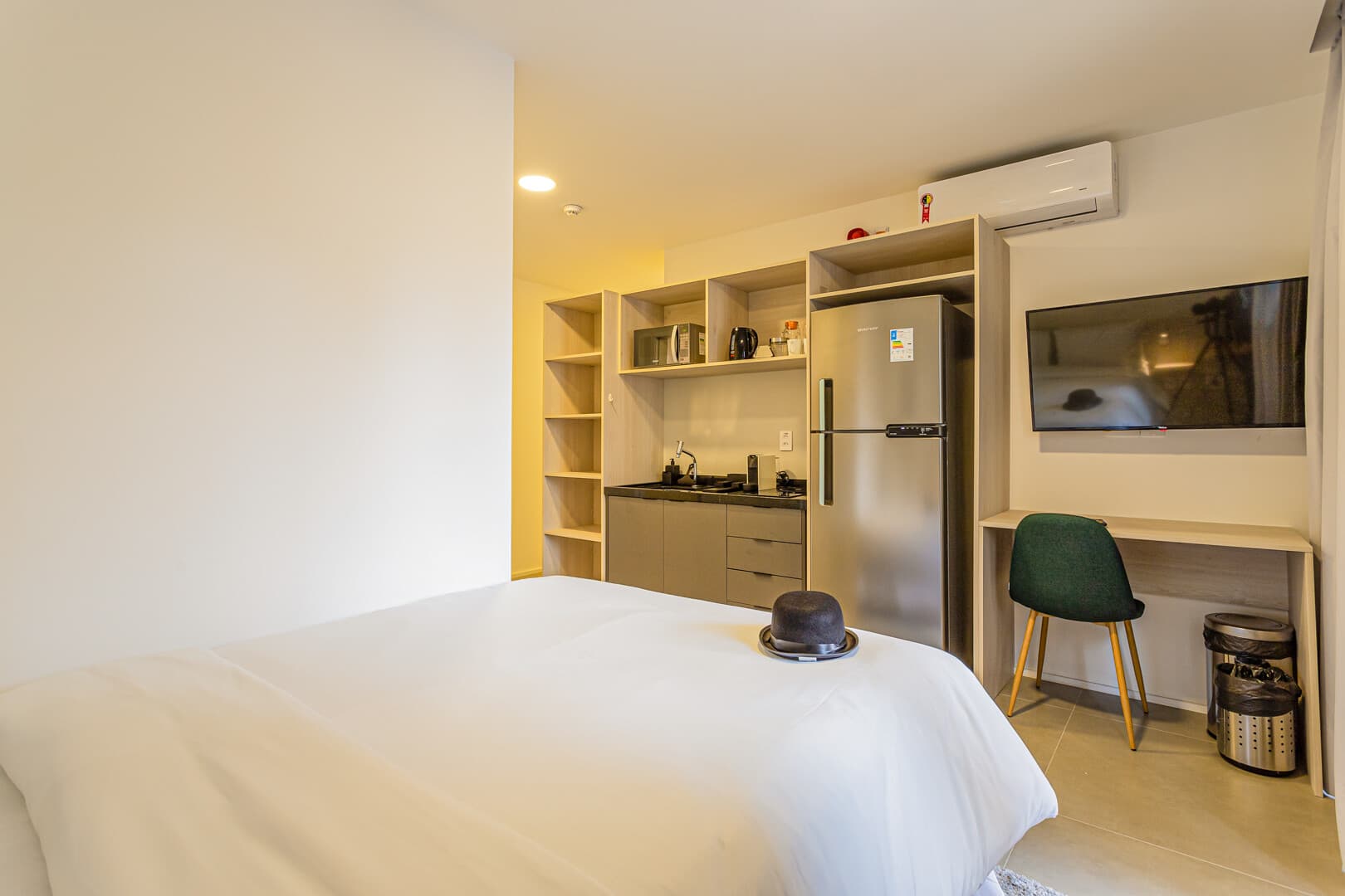 Charlie Sabiá Moema Essential