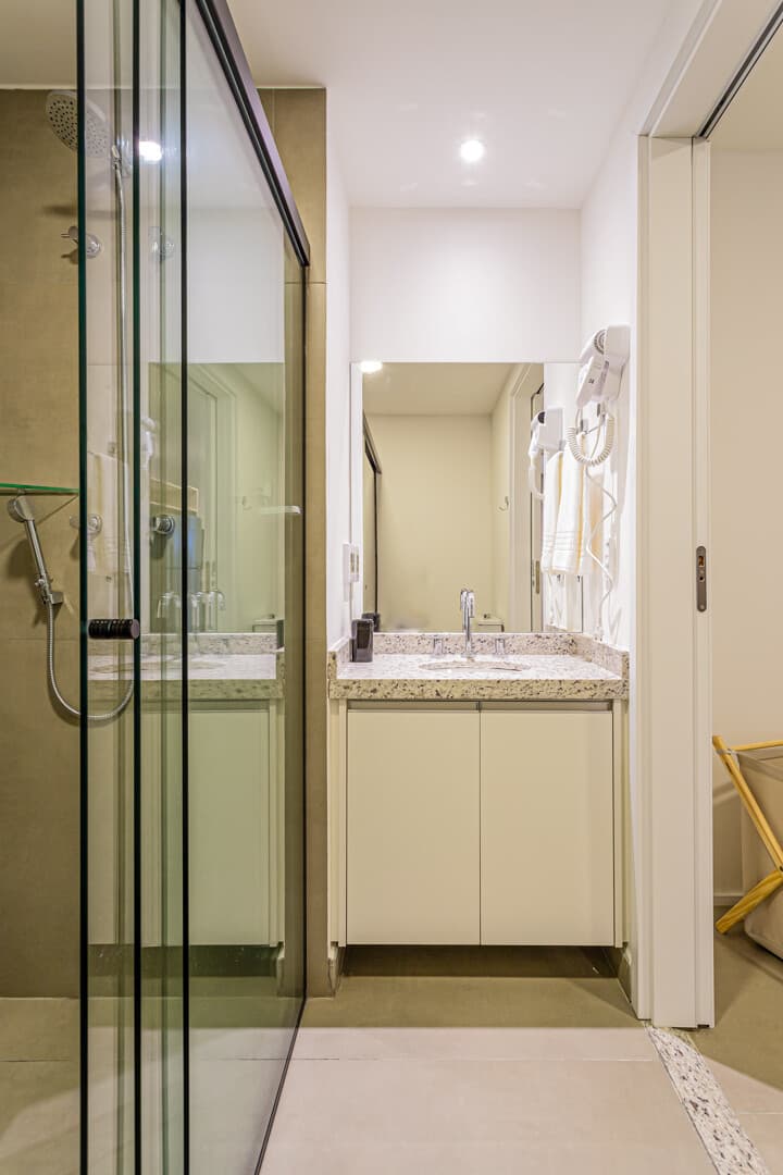 Charlie Sabiá Moema Essential