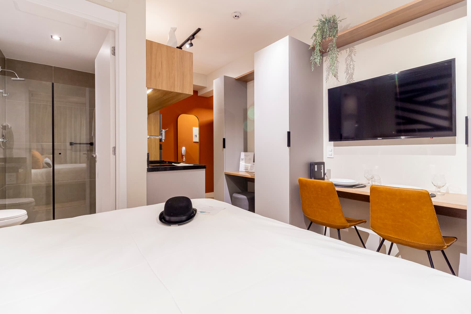 Charlie Uwin Brooklin