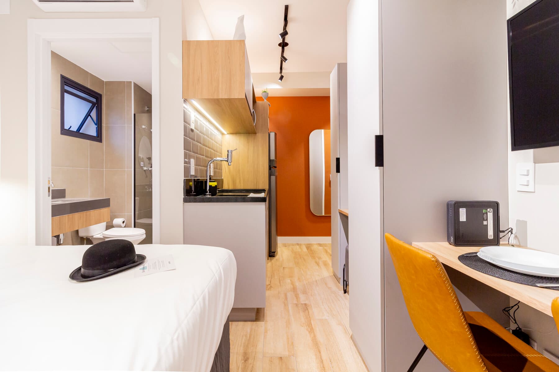 Charlie Uwin Brooklin