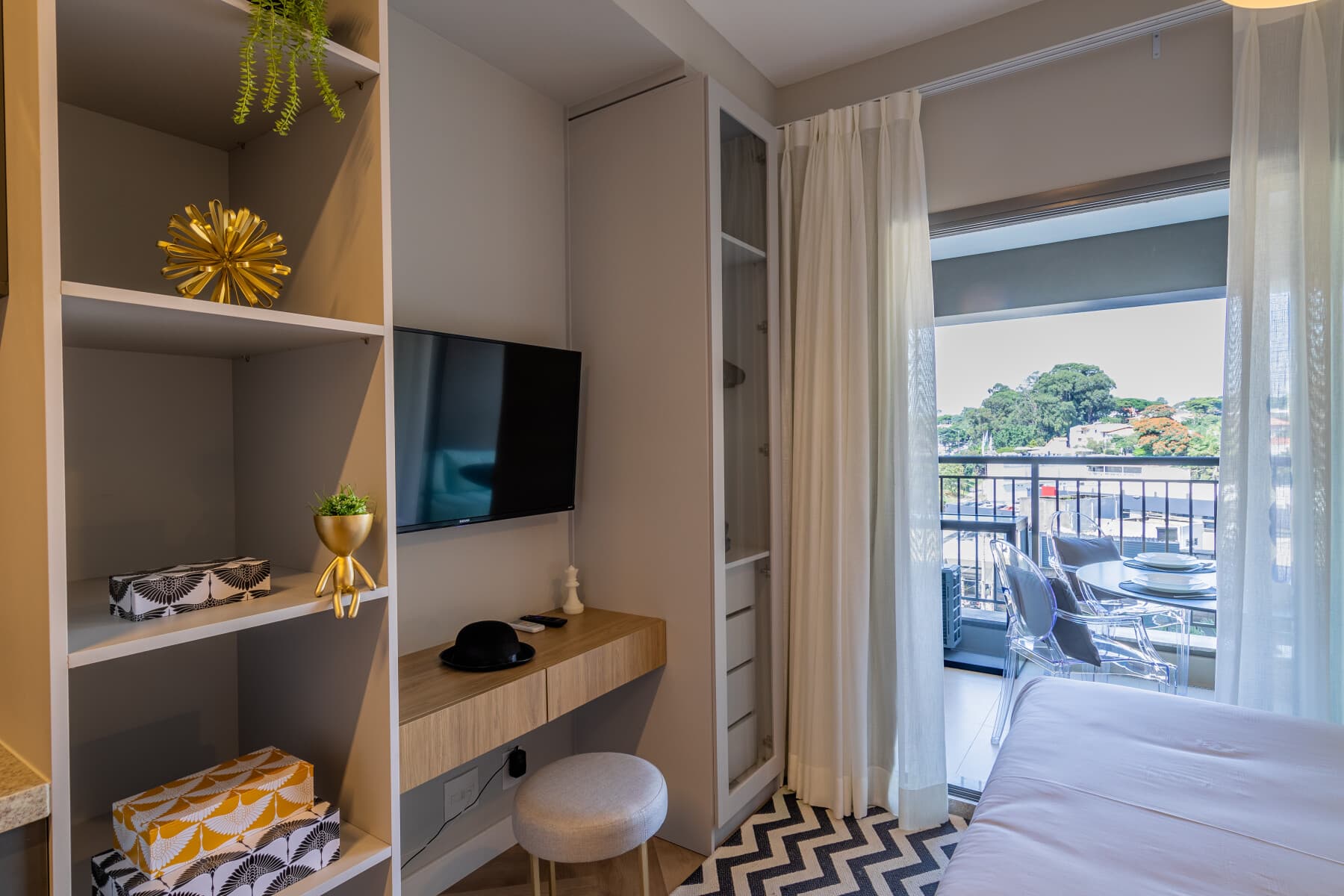 Charlie Thera Ibirapuera