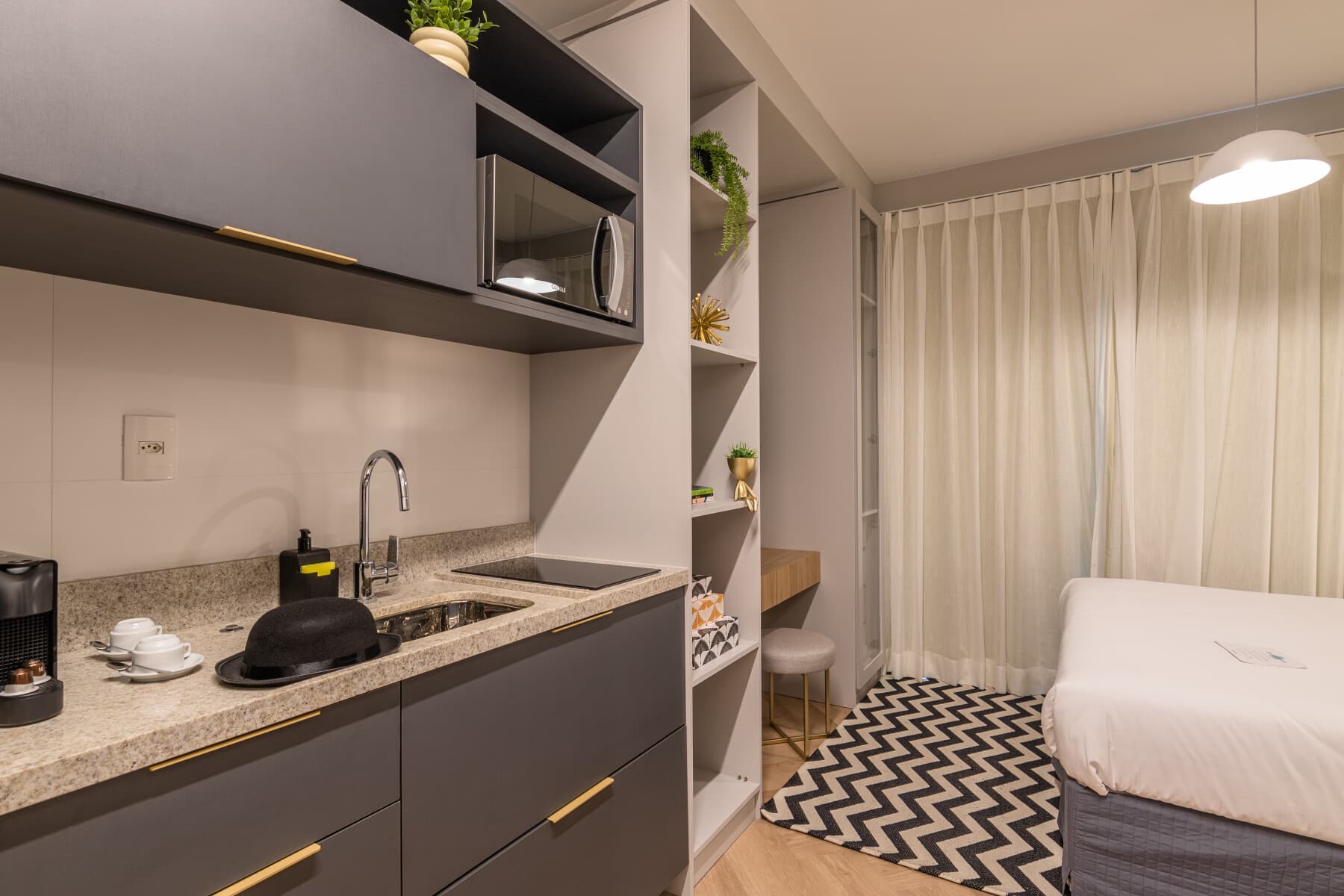 Charlie Thera Ibirapuera