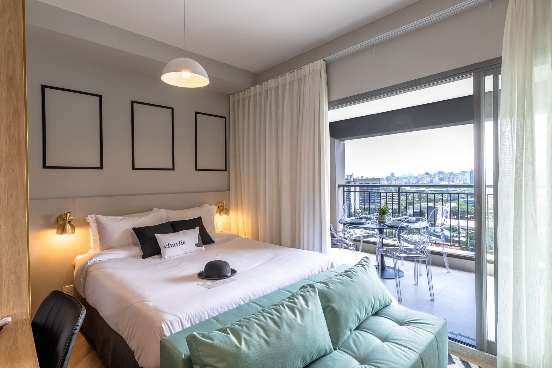 Charlie Thera Ibirapuera