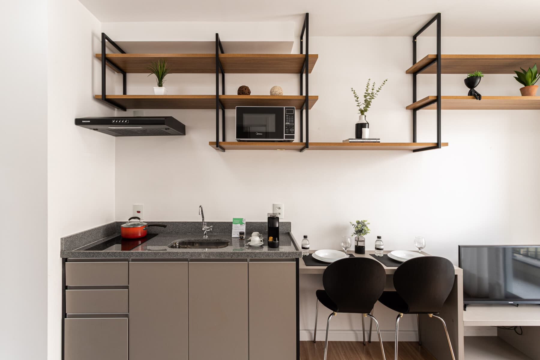 Smart Charlie Consolação