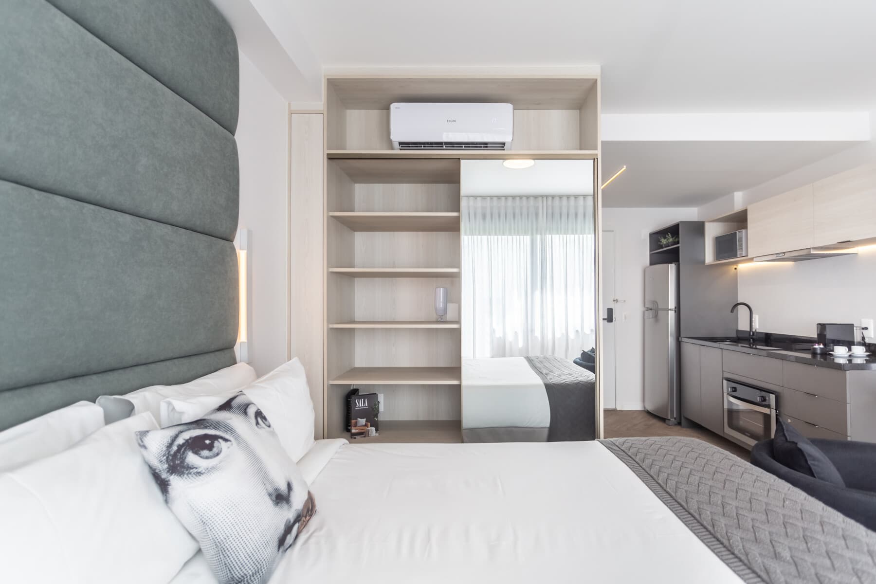 Charlie Porto Alegre Moinhos