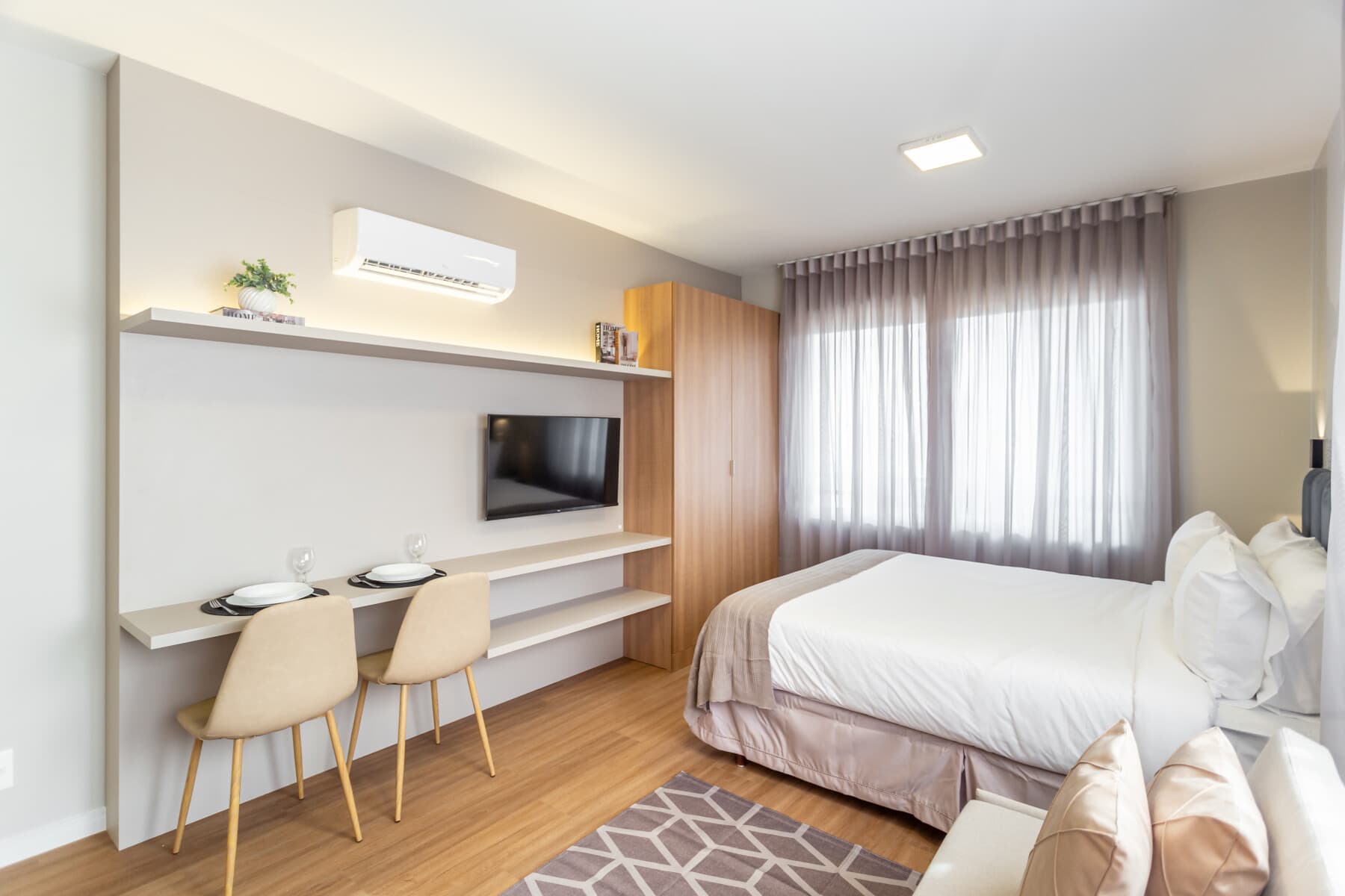 Charlie JP Redenção Cidade Baixa