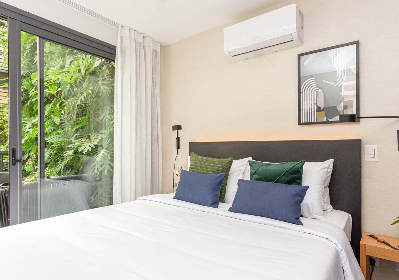 Charlie Bossa Ipanema