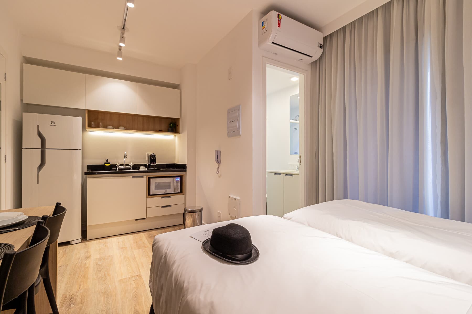 Charlie Harmonia Vila Madalena