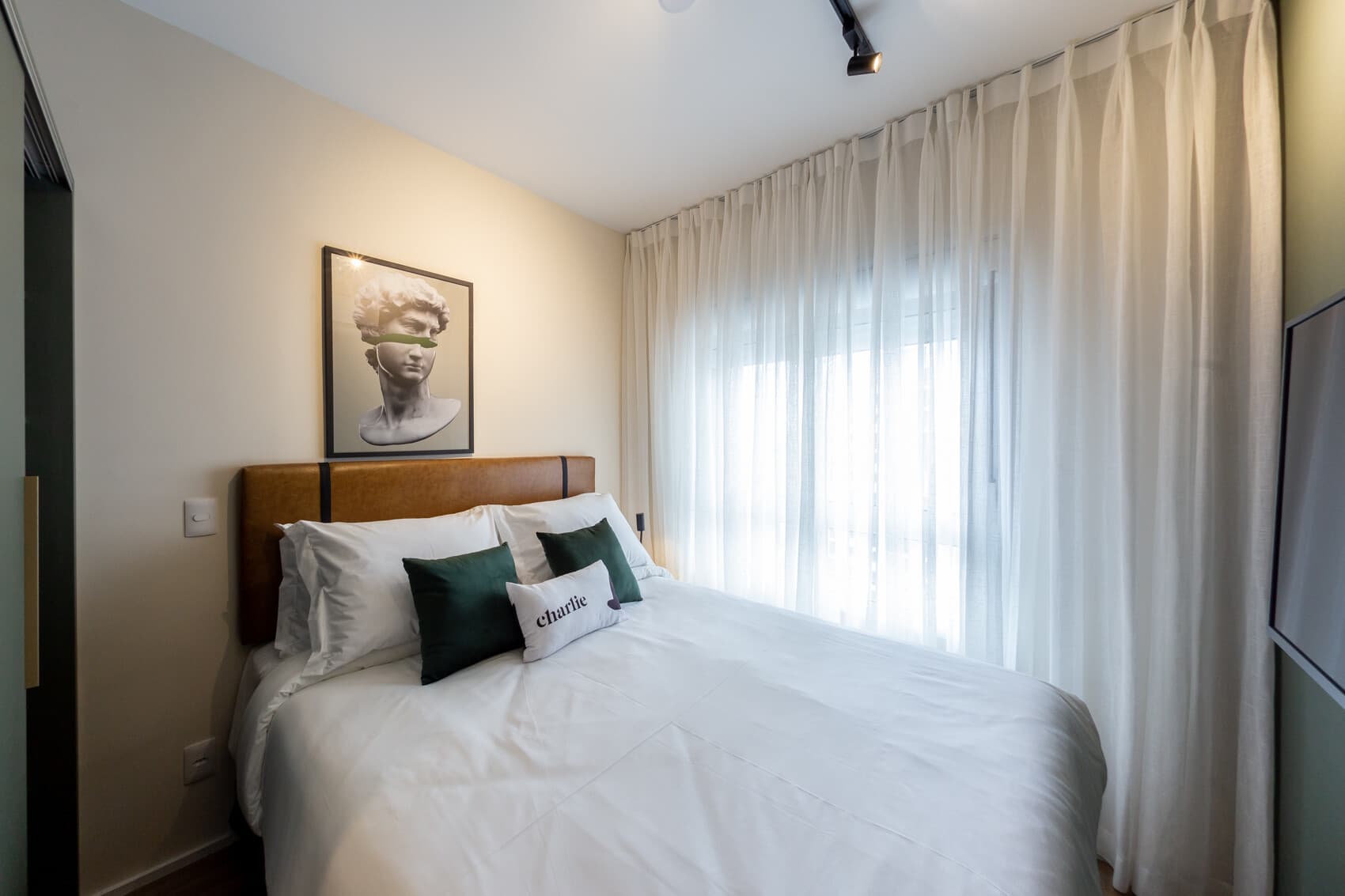 Charlie Panorama Butantã