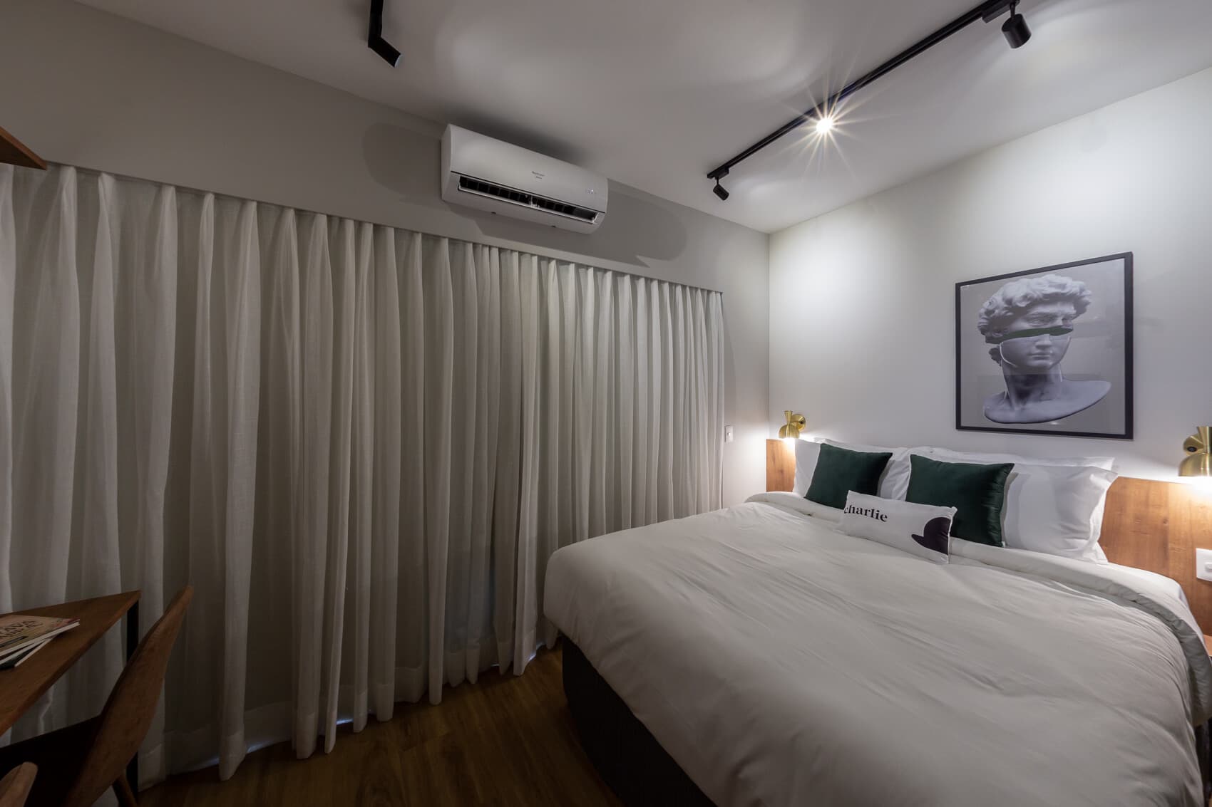 Charlie Panorama Butantã