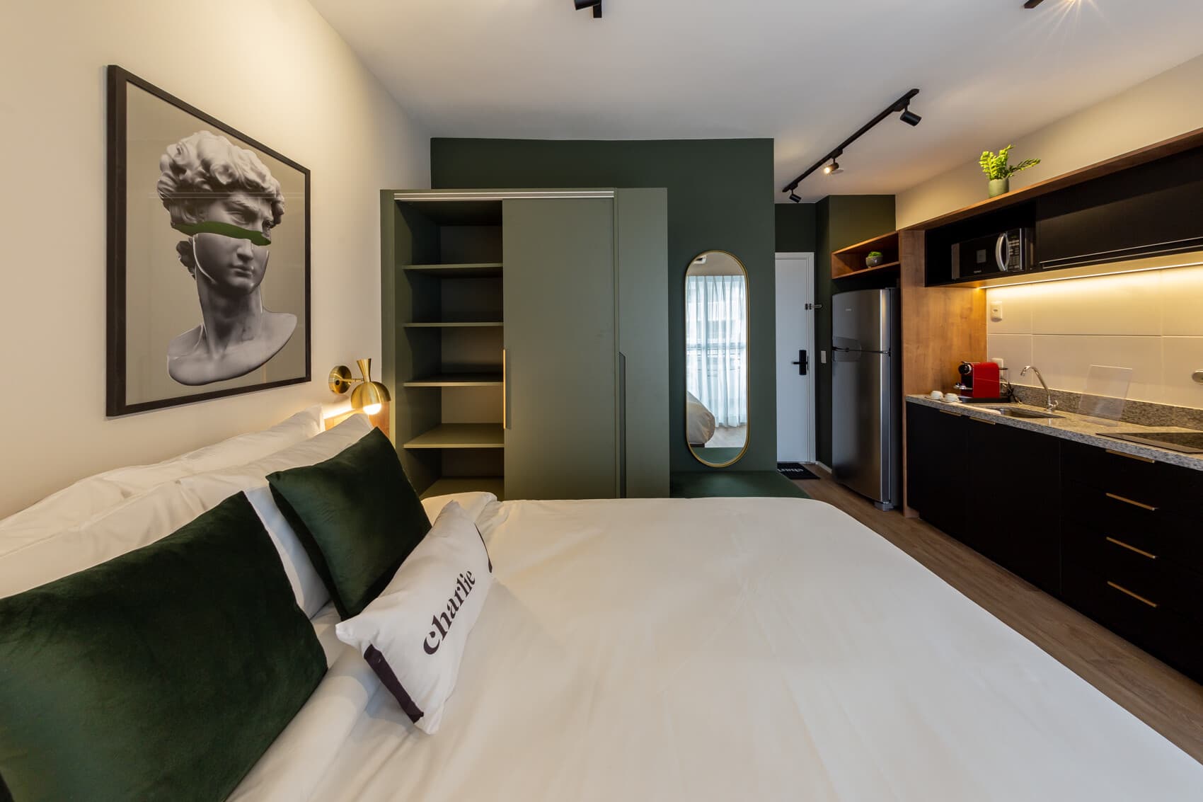 Charlie Panorama Butantã